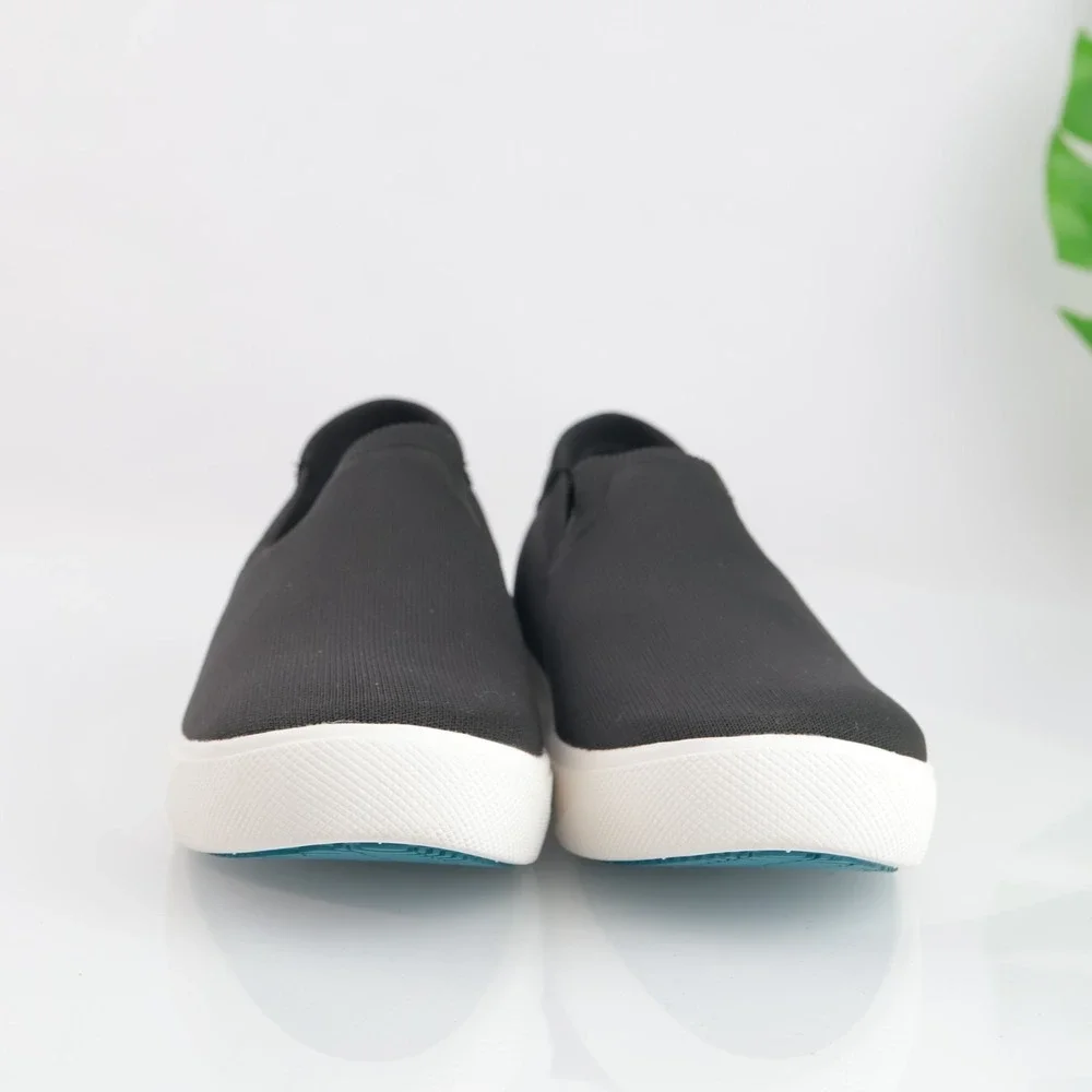 Vessi Womens Boardwalk Slip-On Sneakers Size 10 Waterproof Black Comfort Shoes